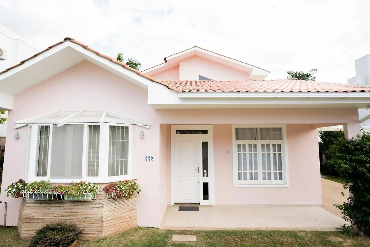 Linda Casa 4 Quartos 500M Da Praia Dos Ingleses Florianópolis Dom wakacyjny