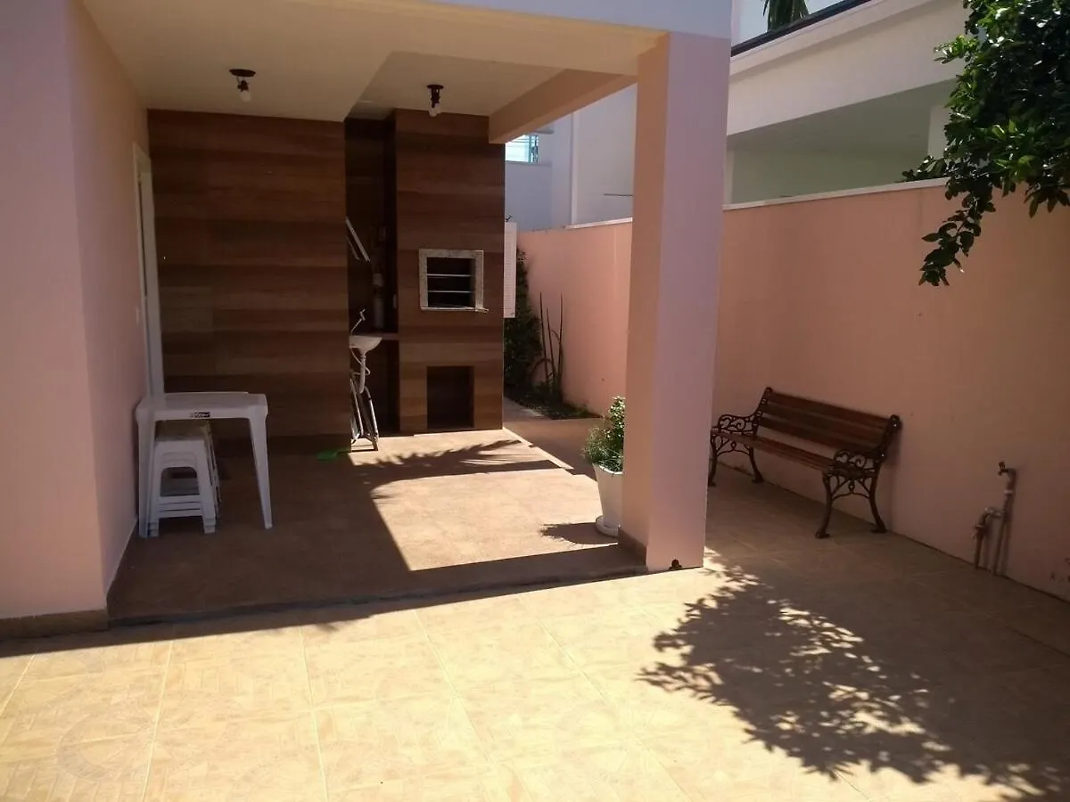 Linda Casa 4 Quartos 500M Da Praia Dos Ingleses Florianópolis 0*,  Brazylia