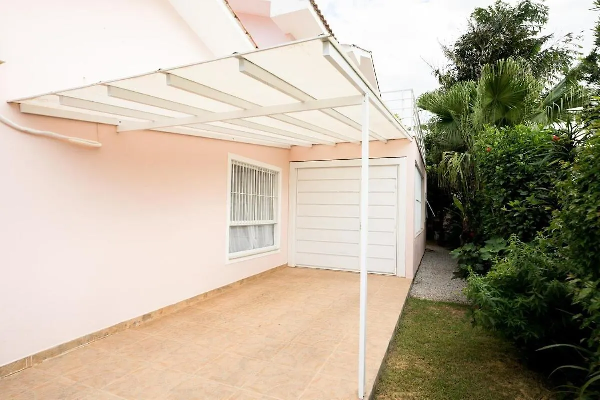 Linda Casa 4 Quartos 500M Da Praia Dos Ingleses Florianópolis 0*,